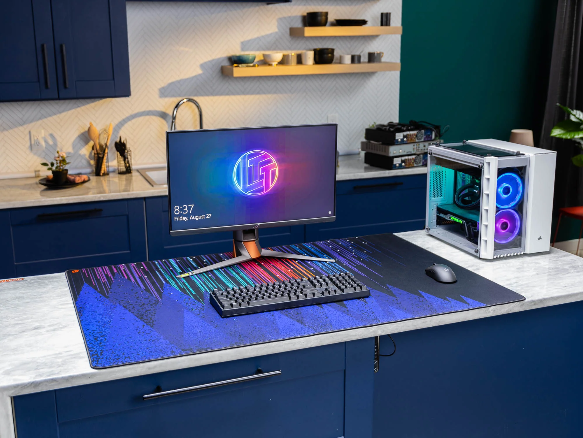 LTT Northern Lights Desk Pad - Image 85